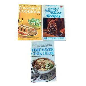 Pillsbury Cookbooks Vintage Lot of 3 Busy Lady Bake-Off Time Saver 60s 70s